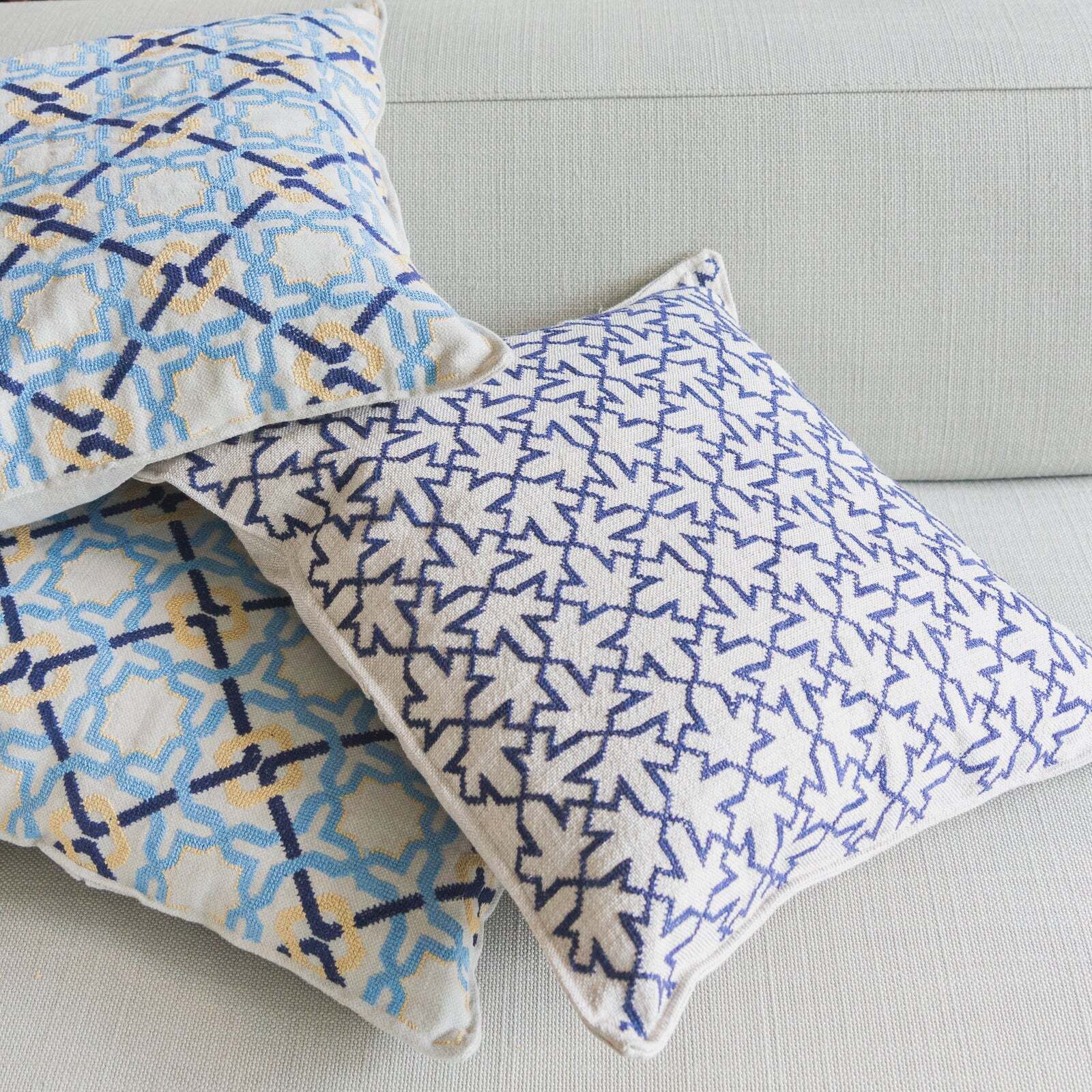 Linen & Cotton Cushion Cover Sultan Han® – Navy with Geometric Embroidery