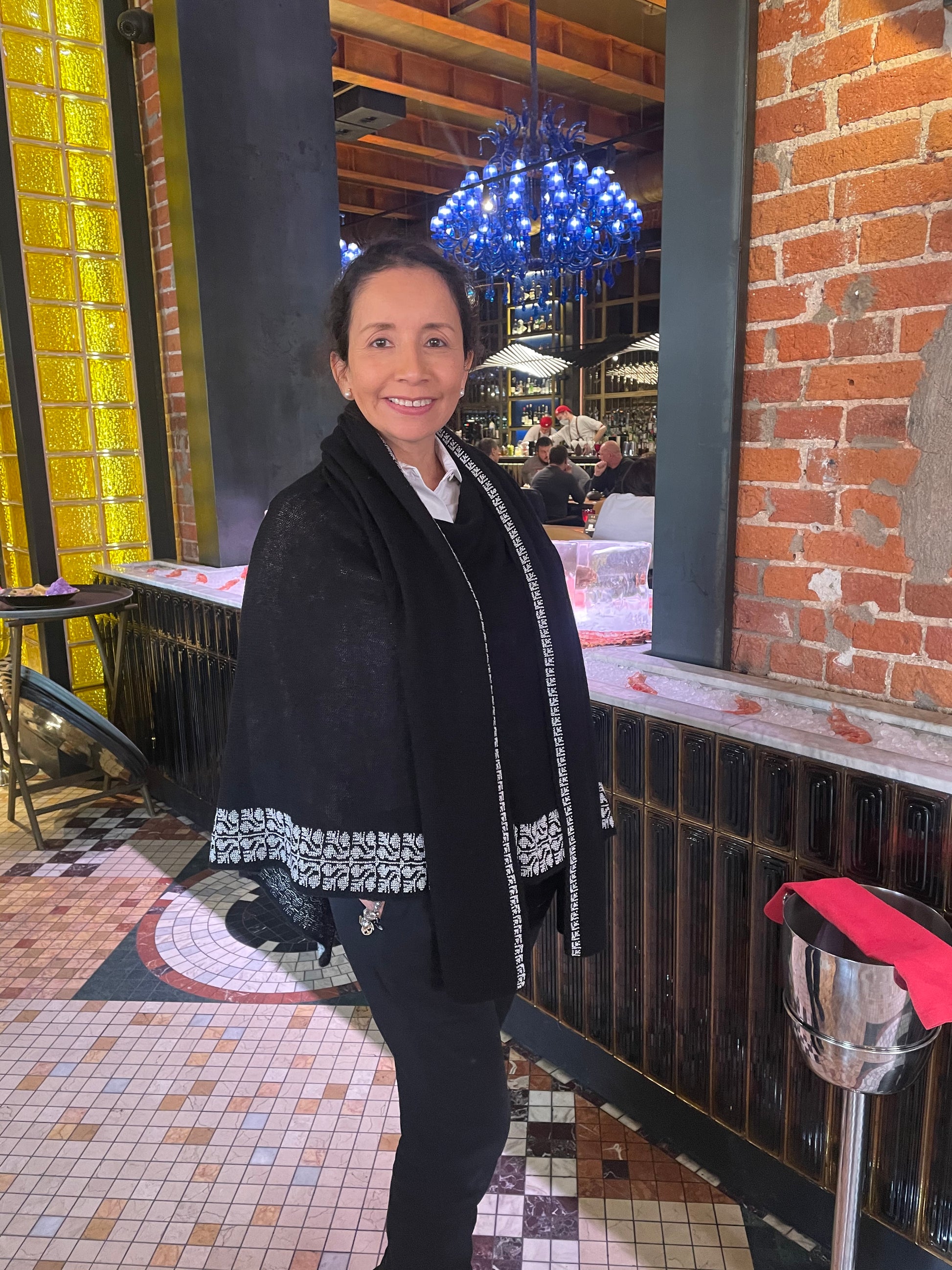 BLACK CASHMERE PONCHO