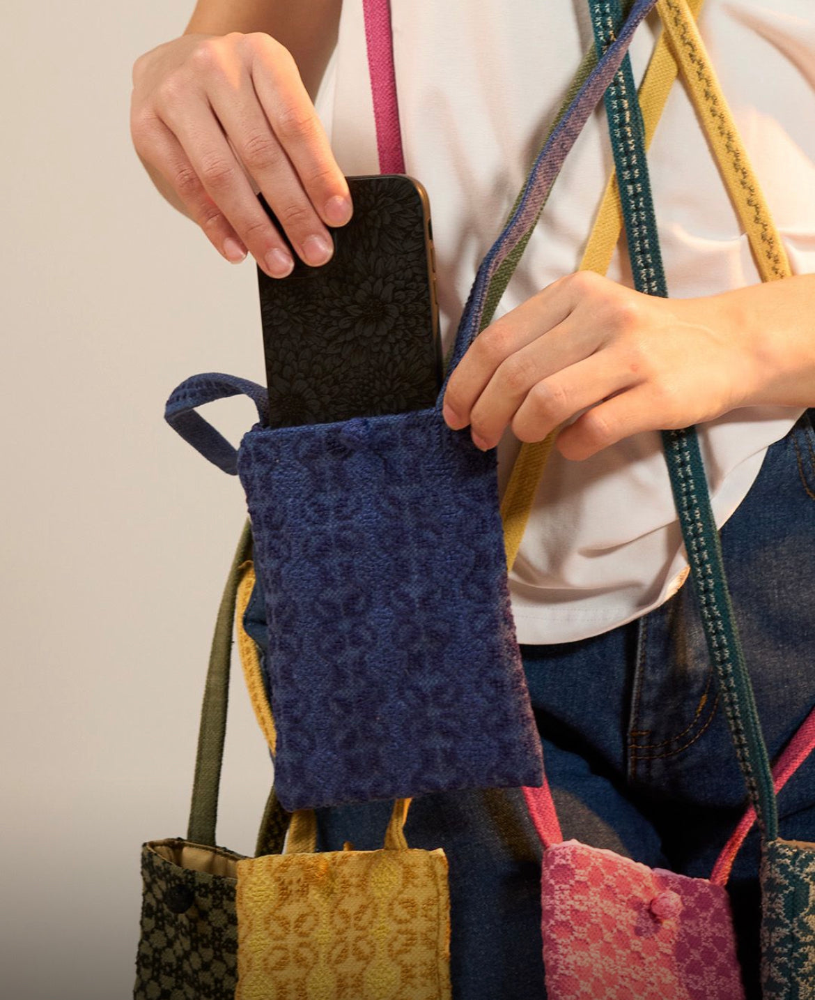 PHONE POUCH - MURANO