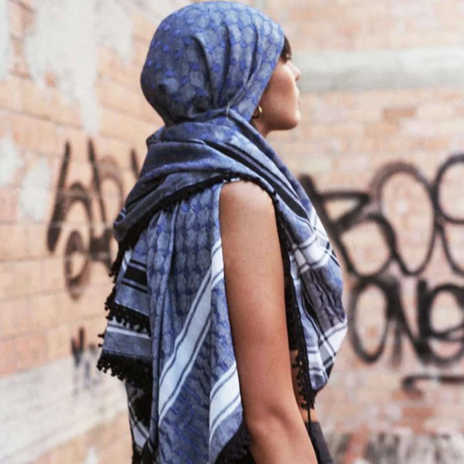 KEFFIYEH - 4 SHADES ON GREY
