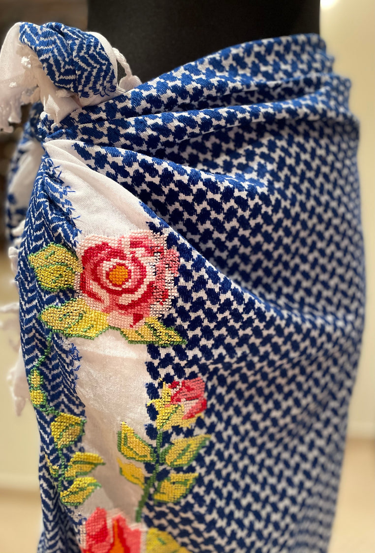 KEFFIYEH - BLUE & WHITE ROSE