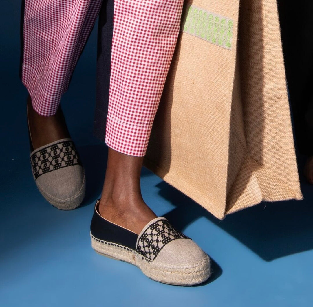 Linen Espadrilles- Beehive Black