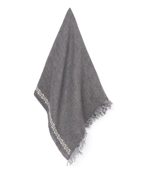 GREY LINEN SHAWL WAVES