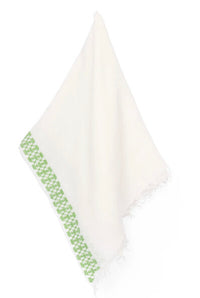 WHITE LINEN SHAWL BEEHIVE