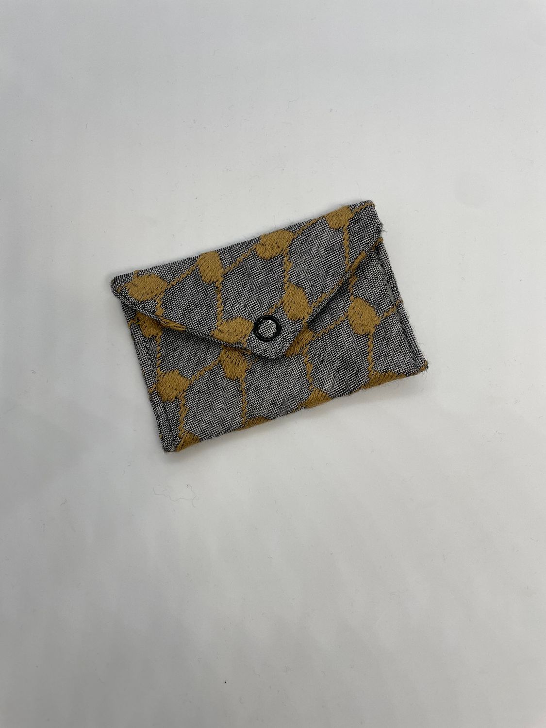 CARD HOLDER