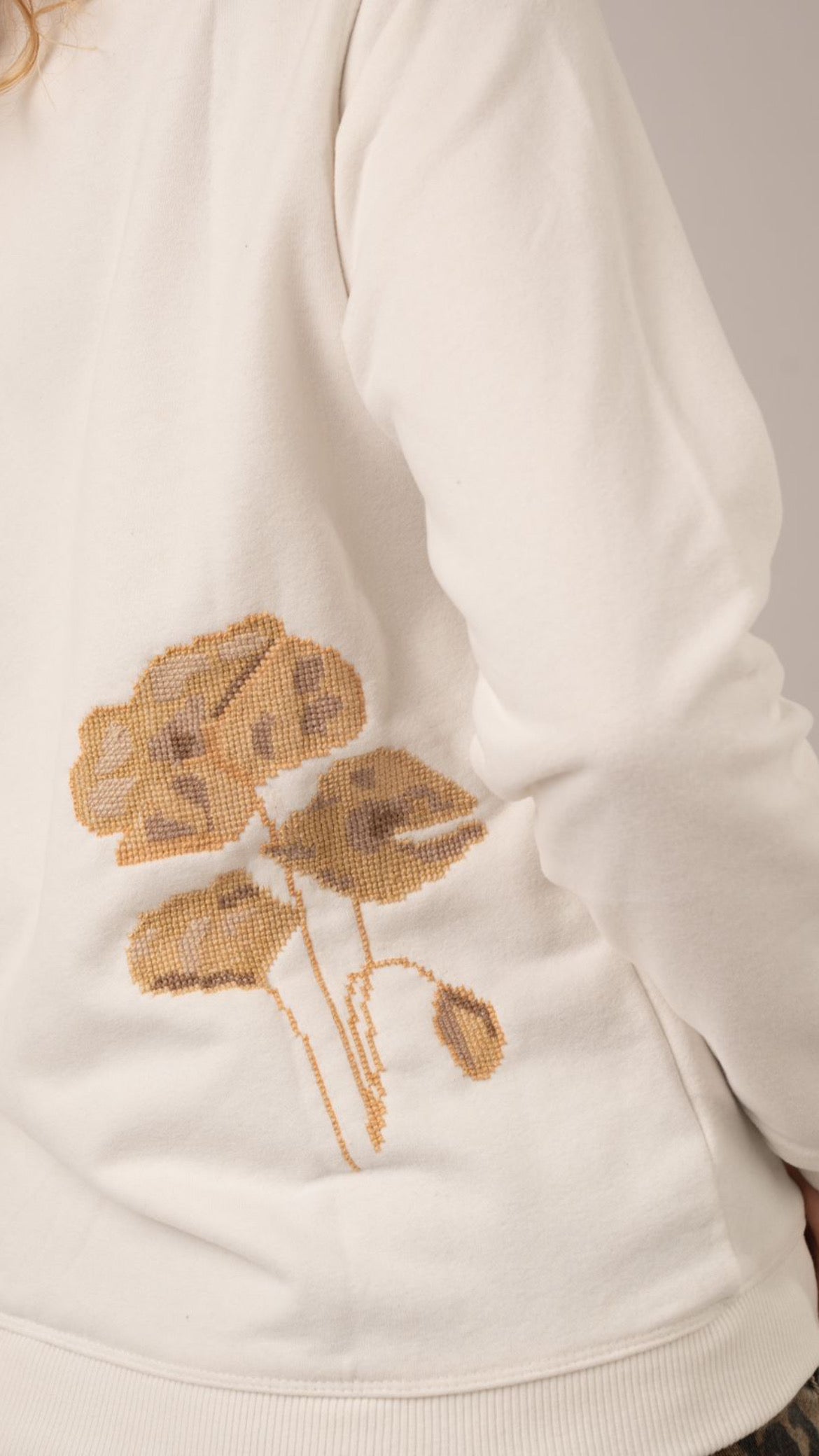 Sweatshirt - Poppy Flower