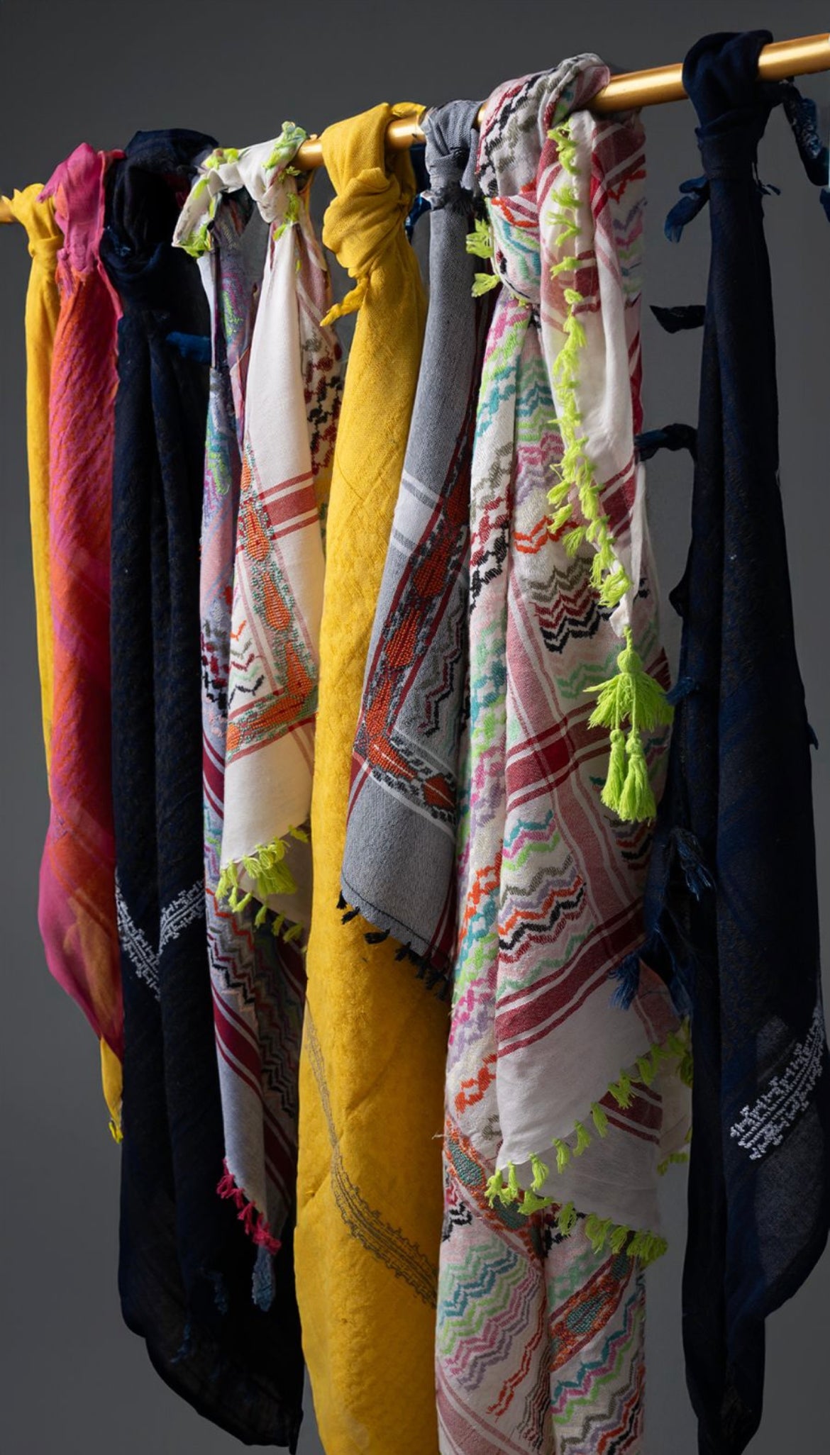 MULTICOLORED COTTON KEFFIYEH
