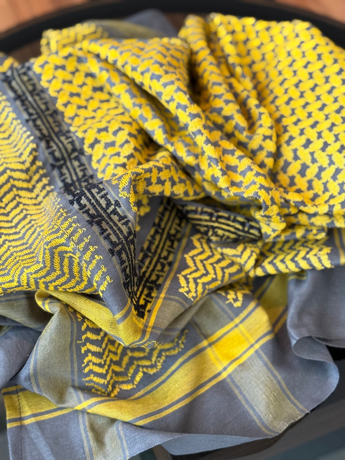 KEFFIYEH - MARY COTTON