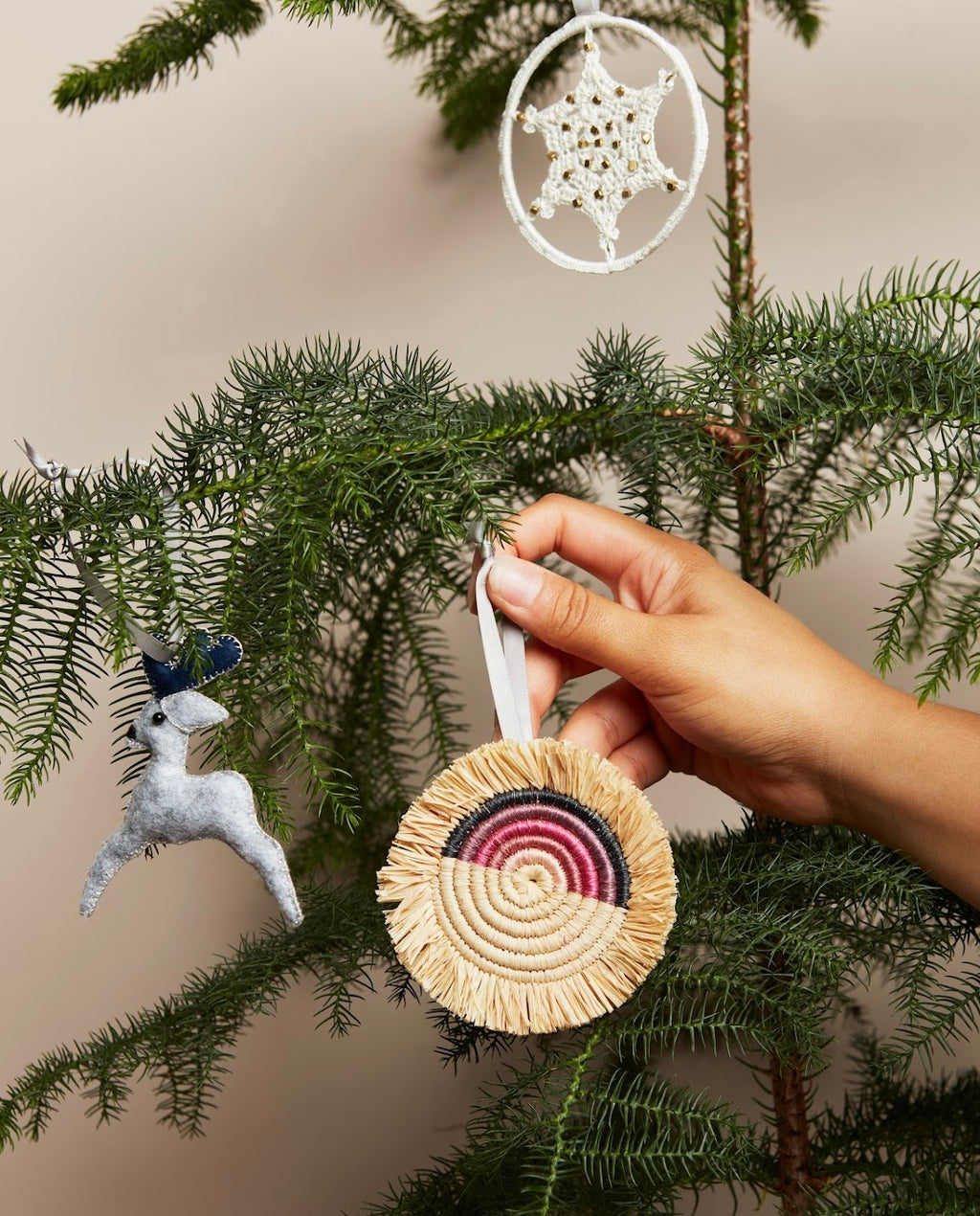 سحر دب السلام