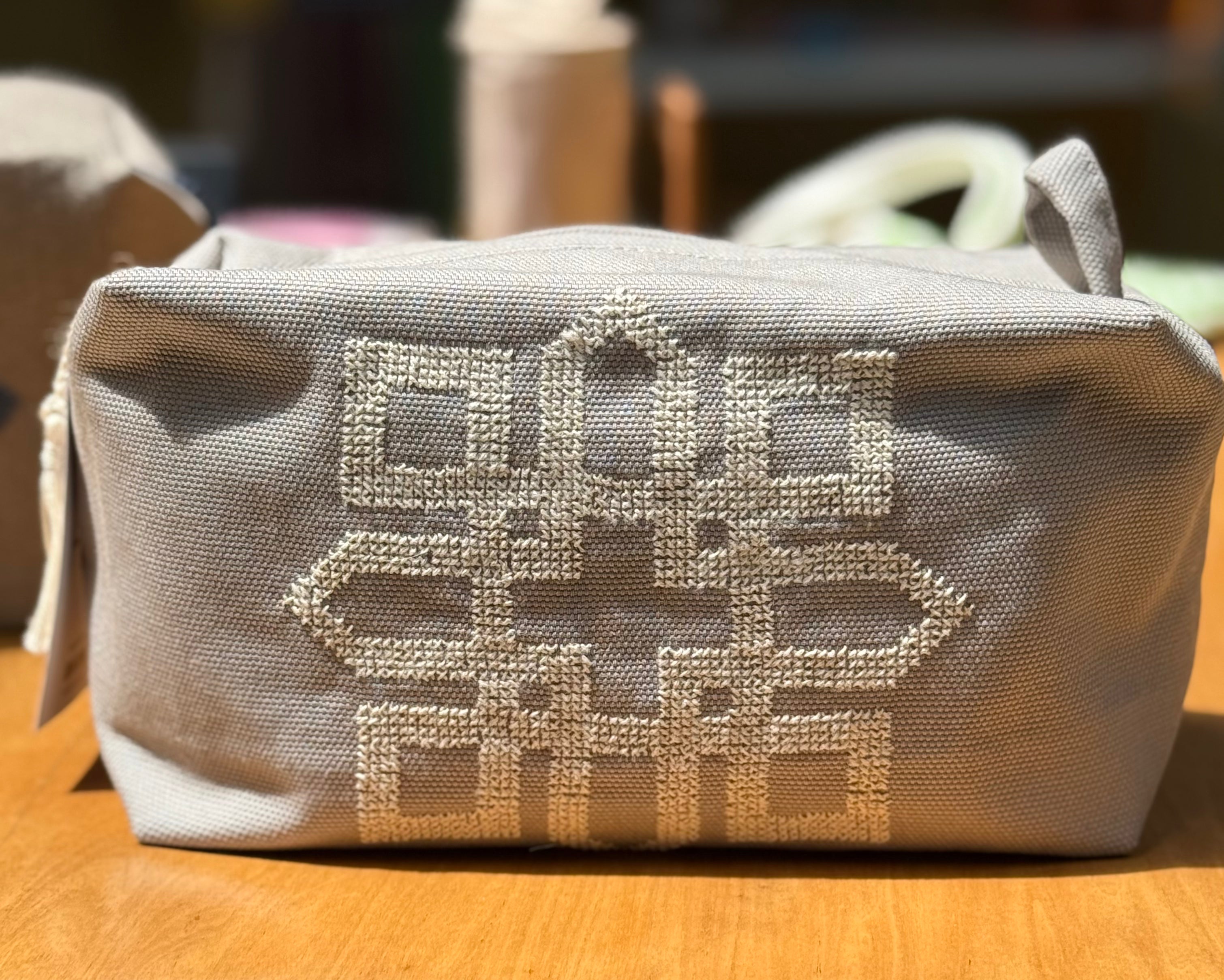 BEAUTY CASE LINEN