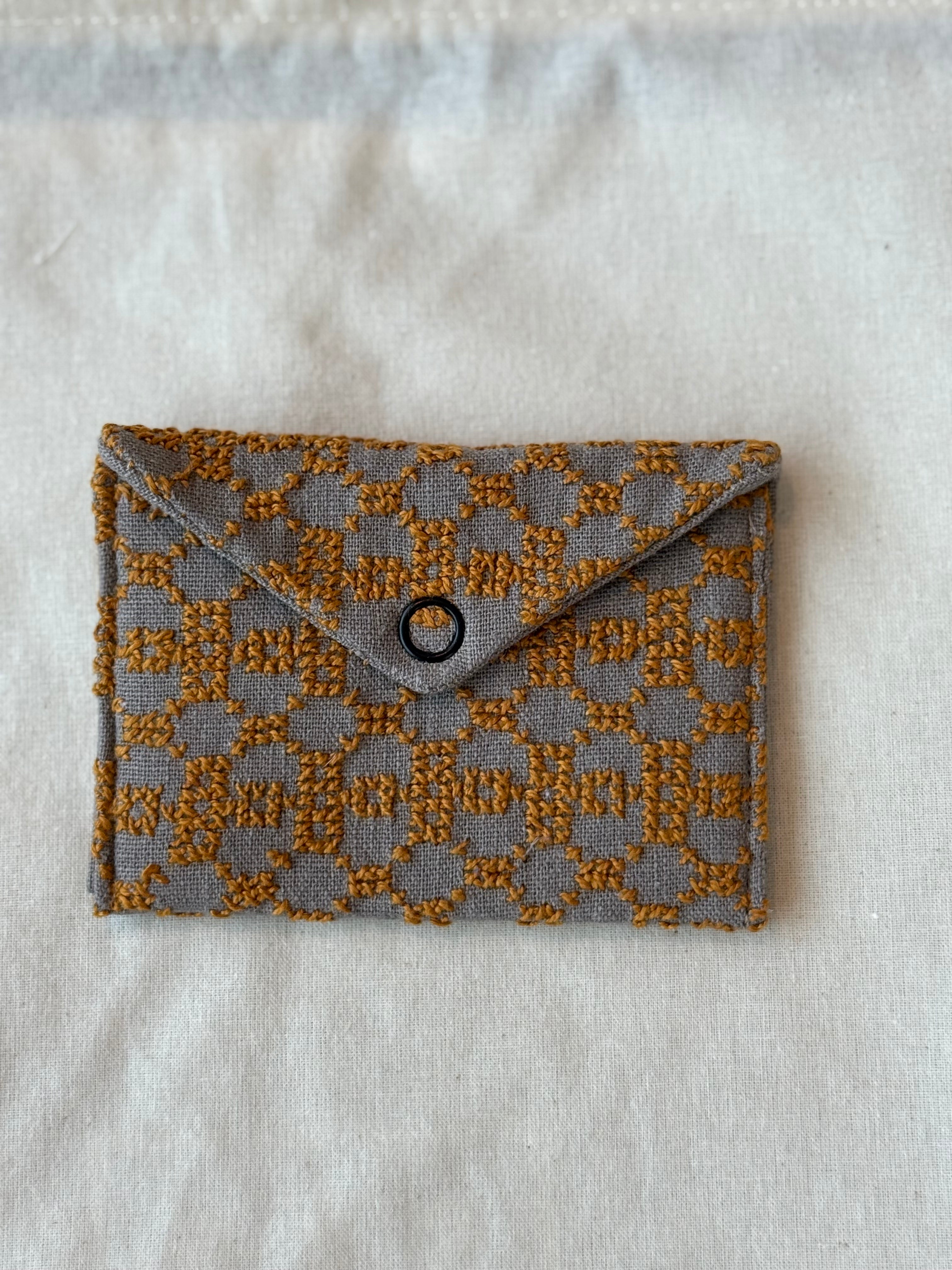 CARD HOLDER