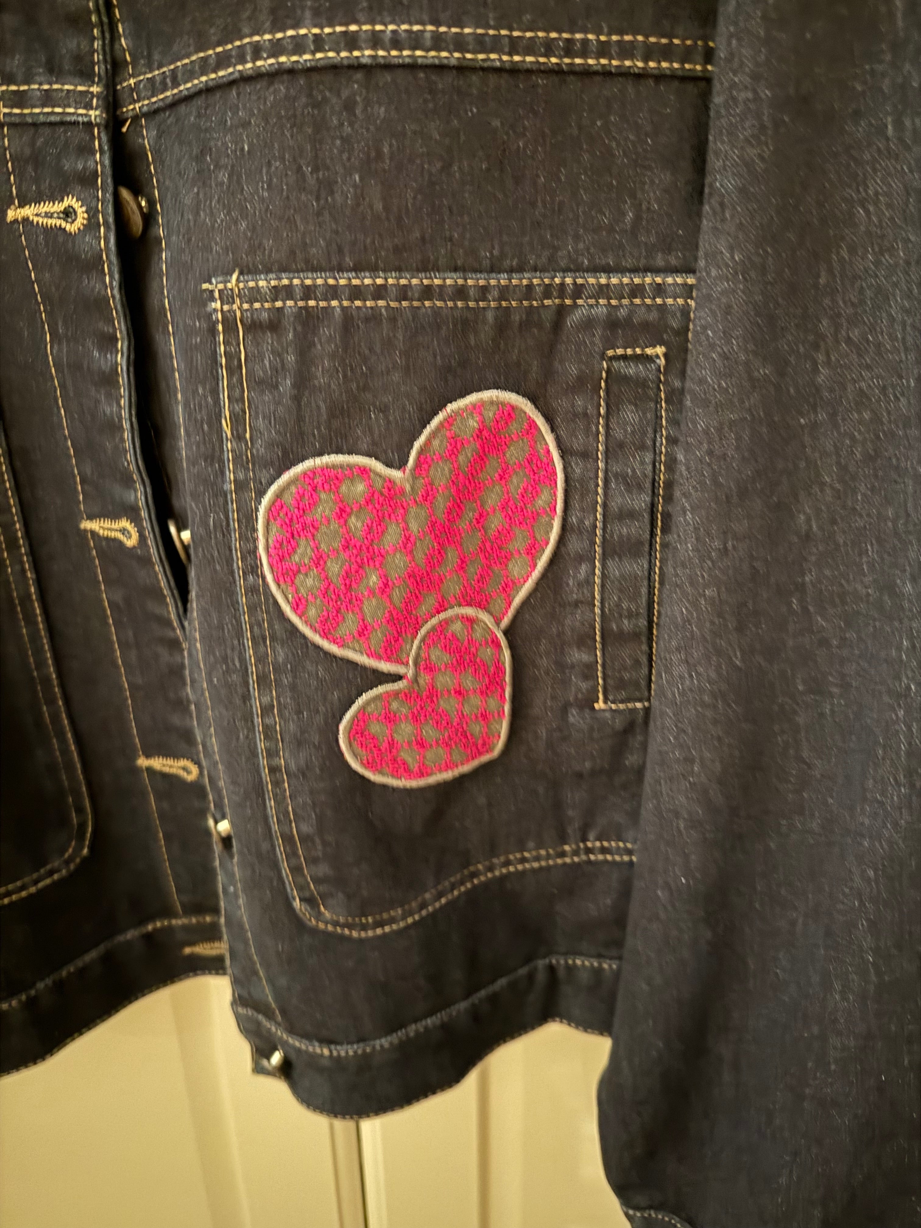 Denim Jacket - Casual fit